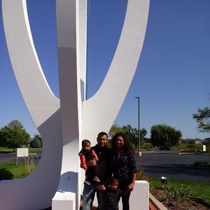 Meet your Posher, Hrlando medina